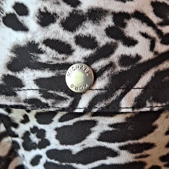 MICHAEL Michael Kors Size 0X B/W Cheetah Print Top with Drawstring Waist - Picture 5 of 12